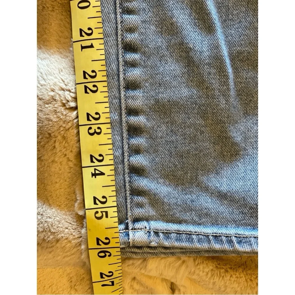 Paige Verdugo Crop Light Wash Distressed Jeans Size 29 - Picture 6 of 8